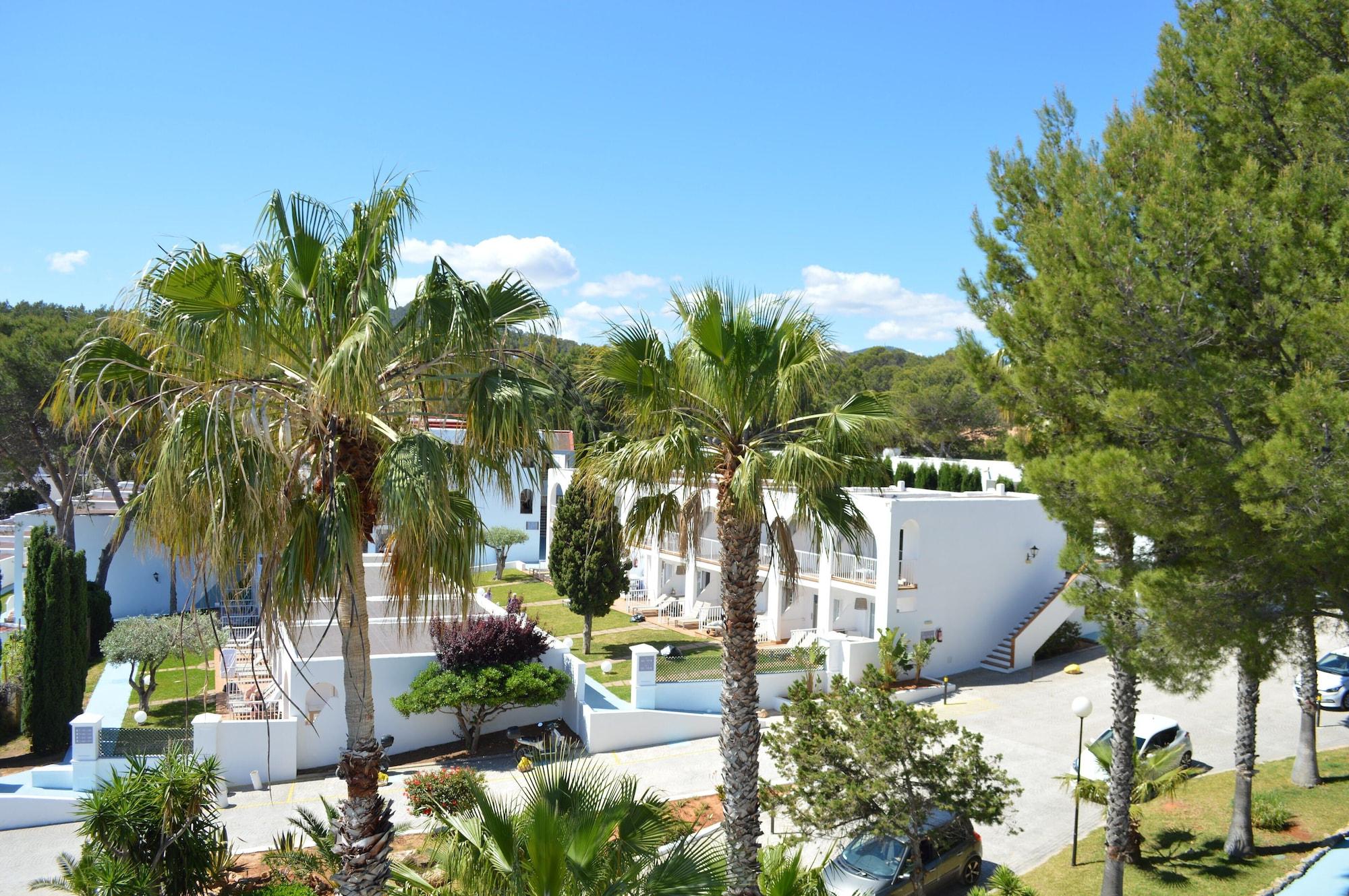 Bg Portinatx Beach Club Hotel Eksteriør billede