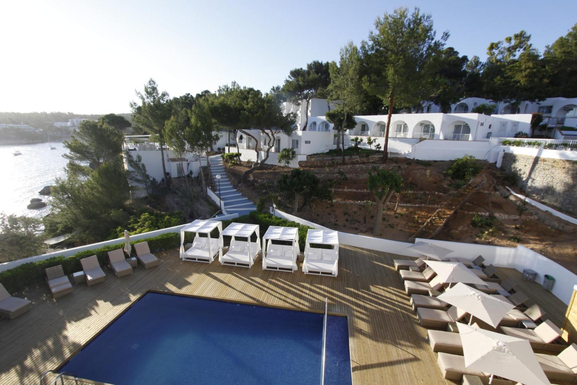 Bg Portinatx Beach Club Hotel Eksteriør billede